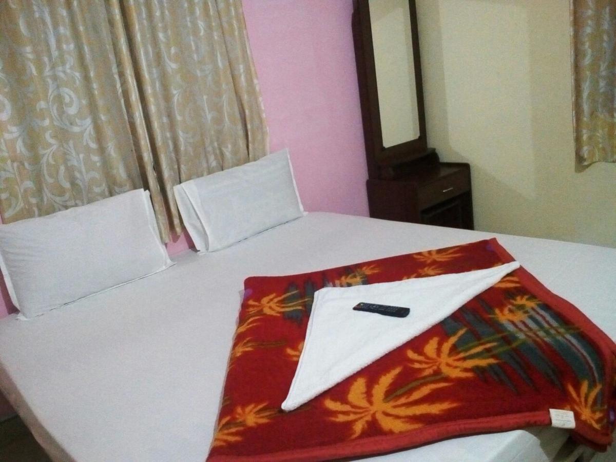 Sri Thanga Harish Cottage Yercaud Eksteriør bilde